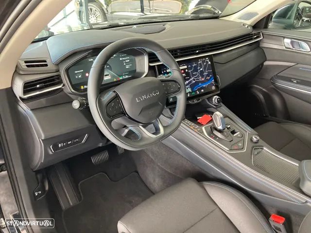 Lynk & Co 01 - 18