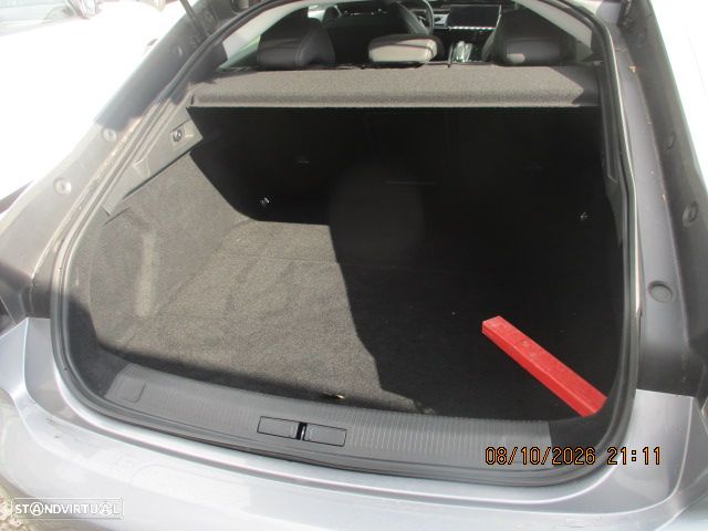 Peugeot 308 BlueHDi 130 EAT8 Allure Pack - 11