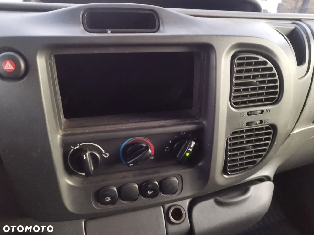 Ford Transit - 18
