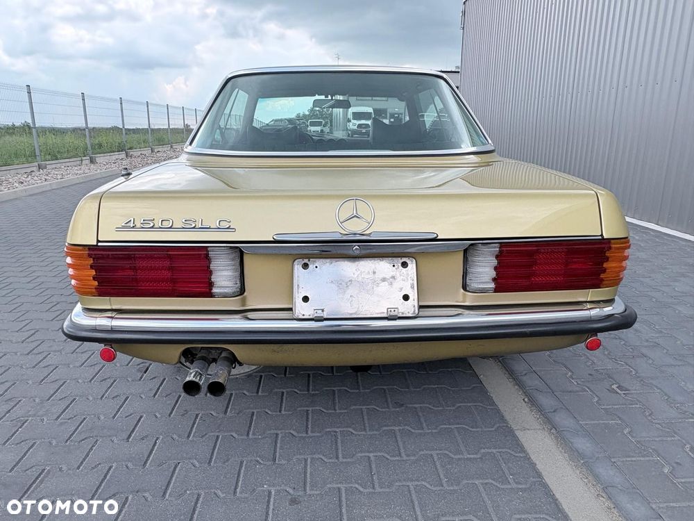 Mercedes-Benz SLC - 9