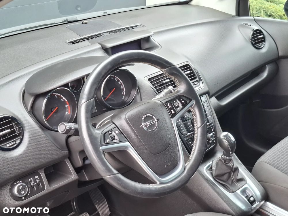 Opel Meriva 1.4 T Cosmo - 17