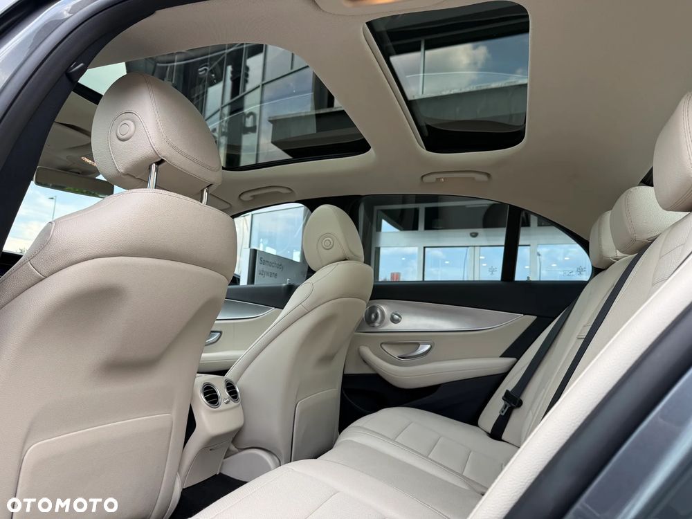 Mercedes-Benz Klasa E 220 d 9G-TRONIC AMG Line - 14