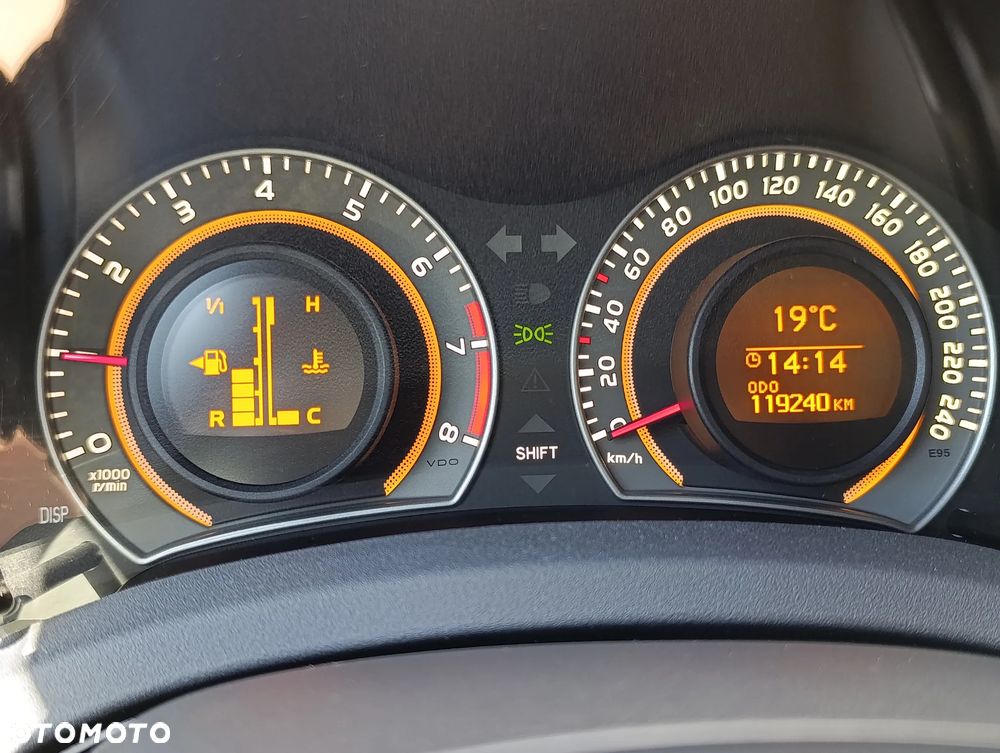 Toyota Auris 1.6 Premium - 13