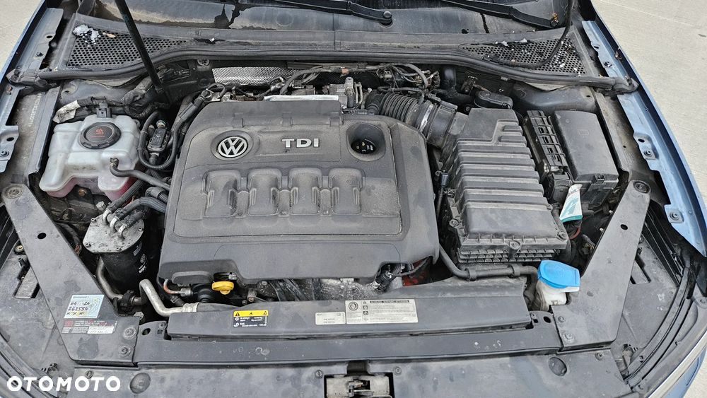 Volkswagen Passat - 18