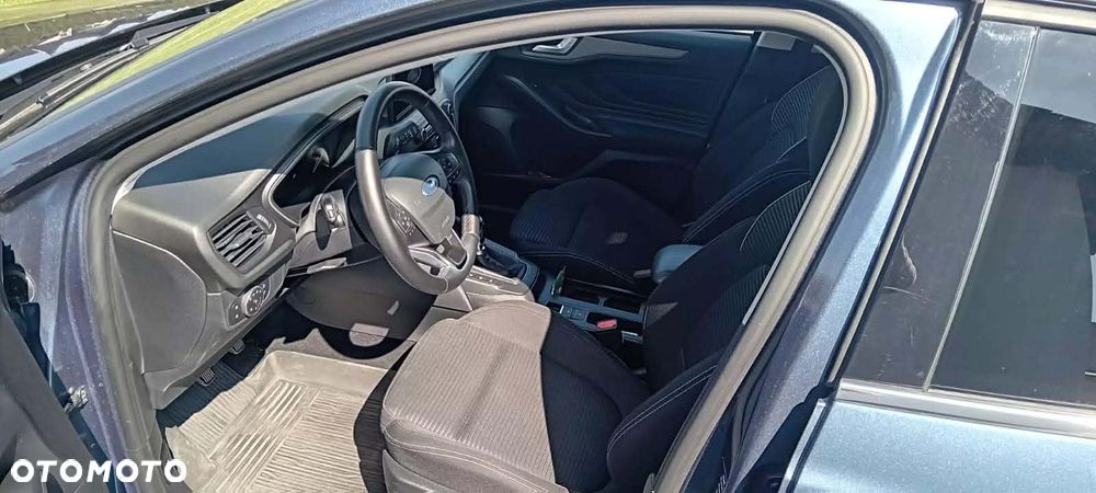 Ford Focus 1.0 EcoBoost Titanium Style - 9