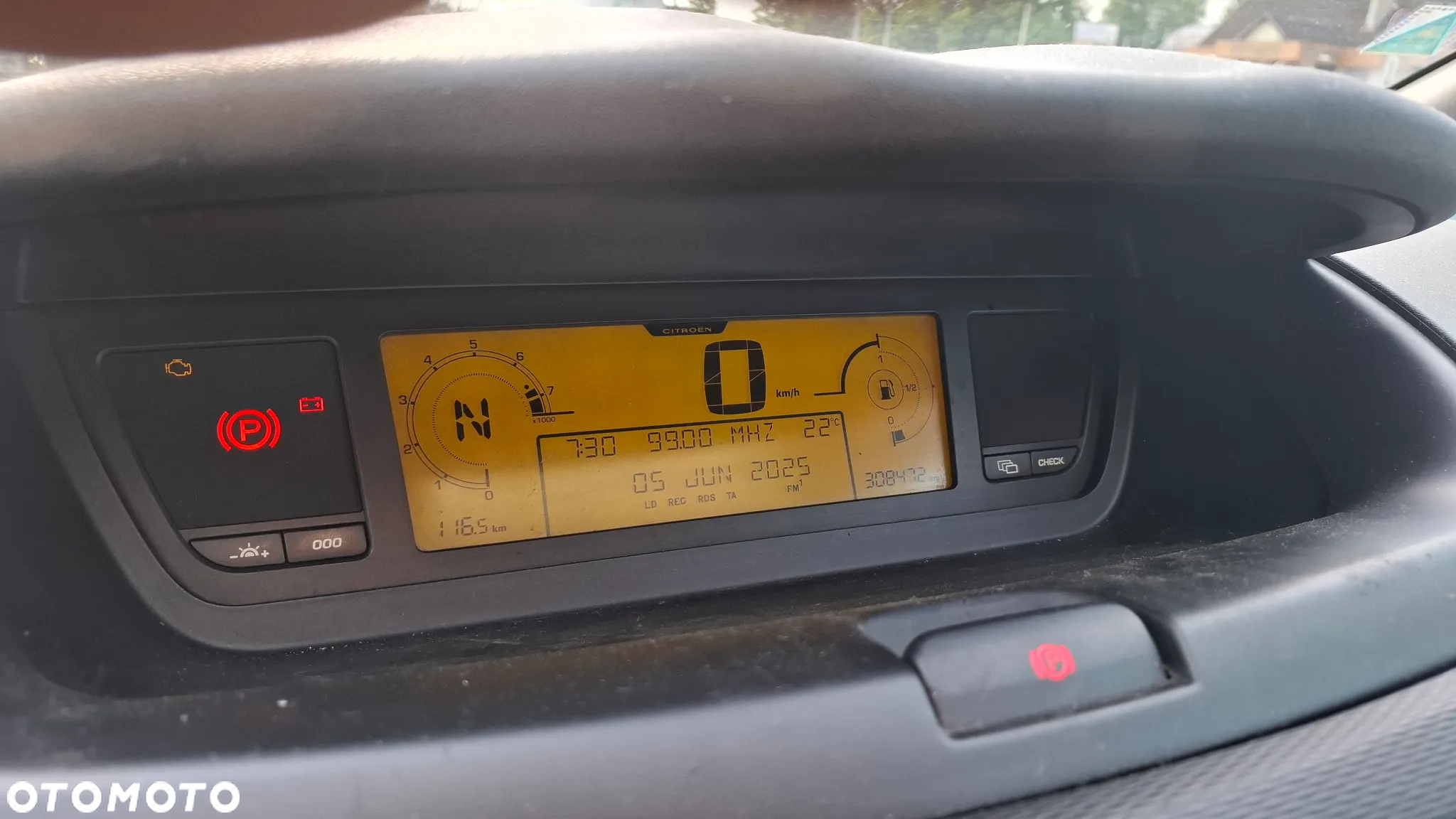 Citroën C4 Picasso 2.0i Exclusive MCP - 19