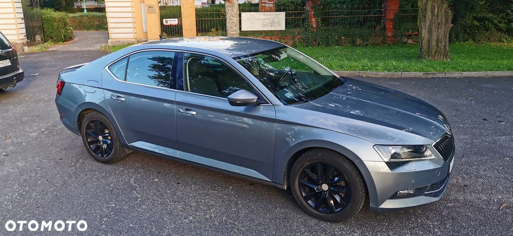 Skoda Superb 1.8 TSI Ambition DSG - 13