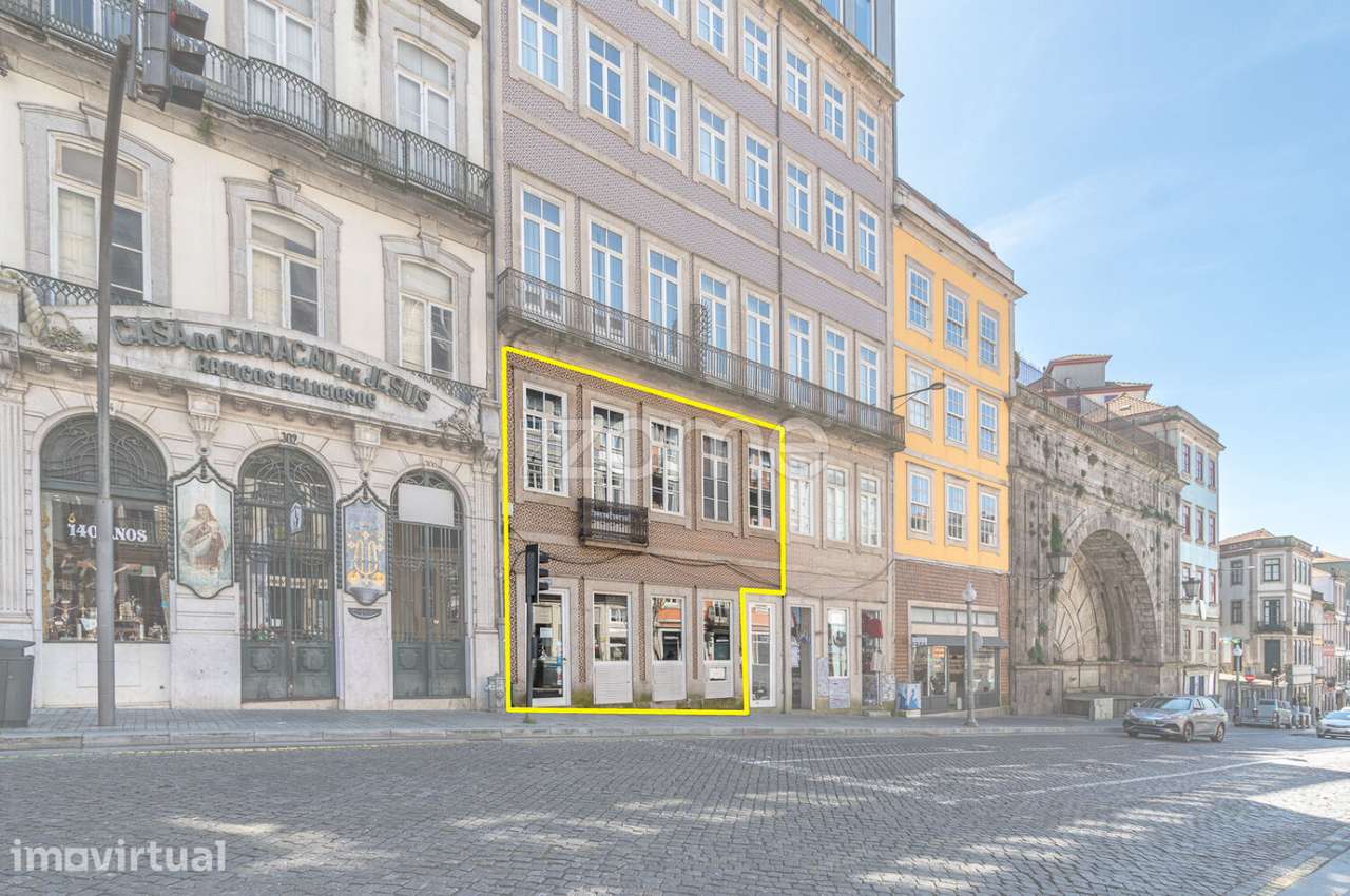 Trespasse de Restaurante no Centro Histórico do Porto - Grande imagem: 4/24