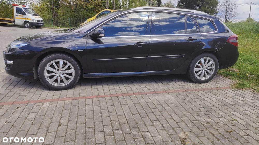 Renault Laguna dCi 175 FAP Bose Edition - 23