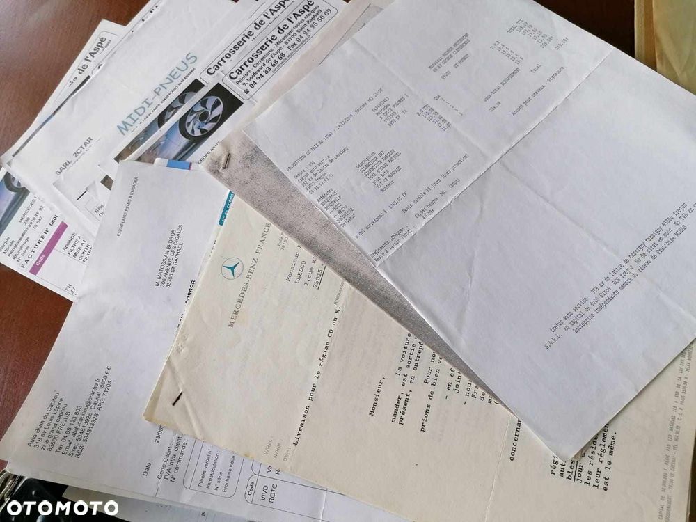 Mercedes-Benz W123 - 18