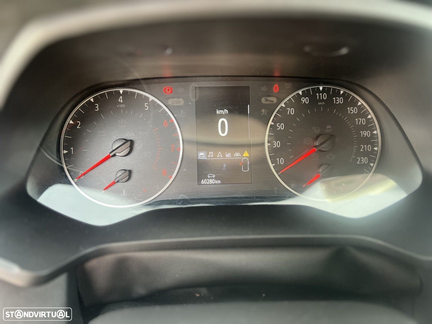 Renault Captur 1.0 TCe Equilibre Bi-Fuel - 10