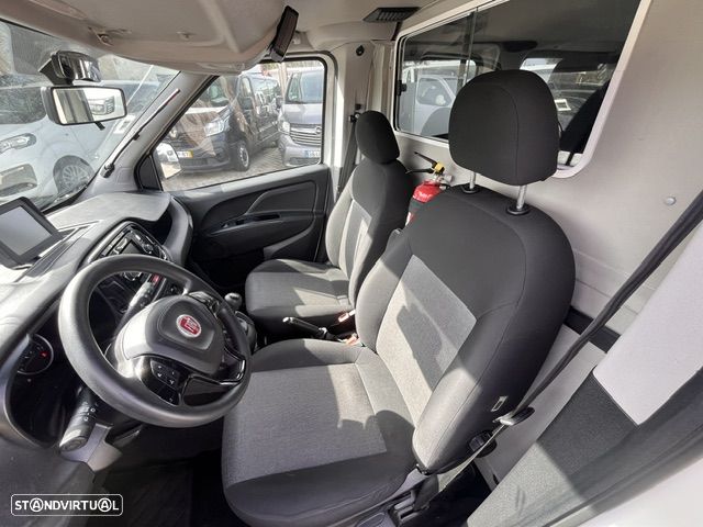 Fiat DOBLO XL 120cv AMBULANCIA - 15
