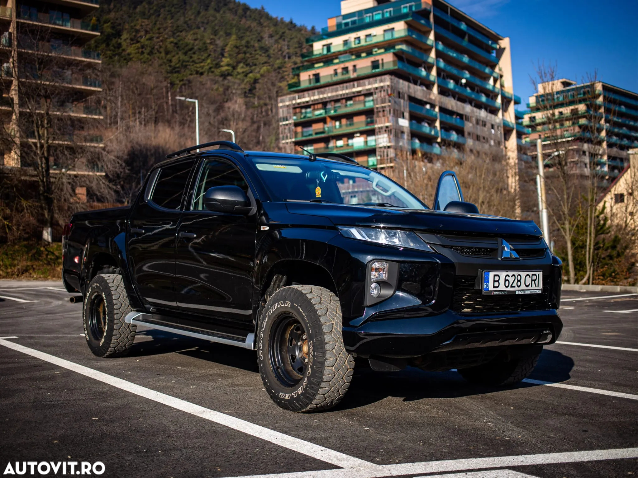 Mitsubishi L200 Double Cab 2.2 DI-D M/T Invite - 14