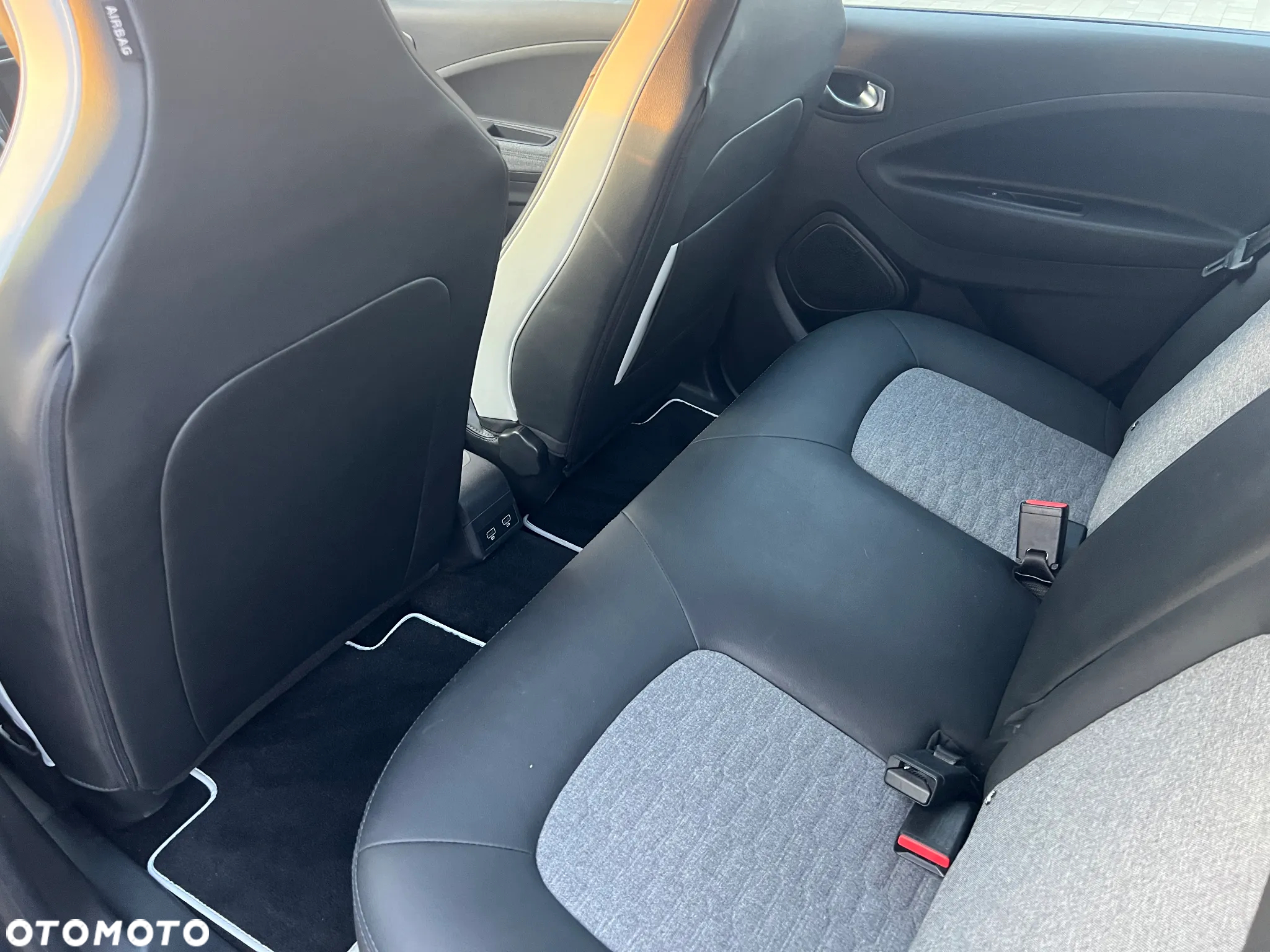 Renault Zoe - 16