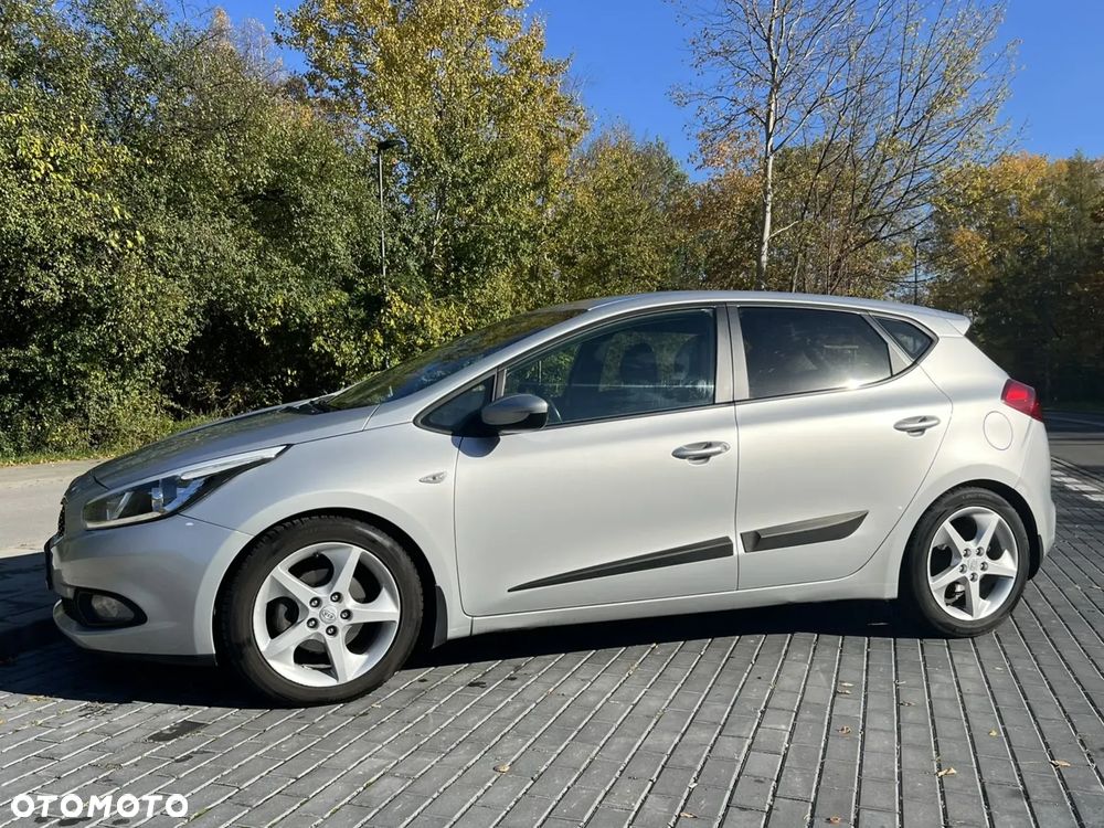 Kia Ceed - 5