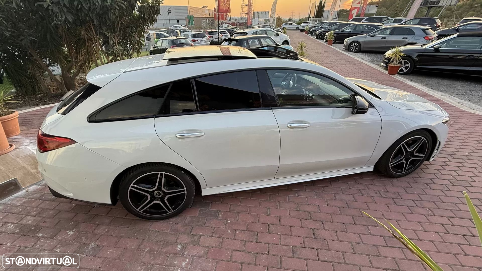 Mercedes-Benz CLA 200 d Shooting Brake AMG Line Aut. - 25