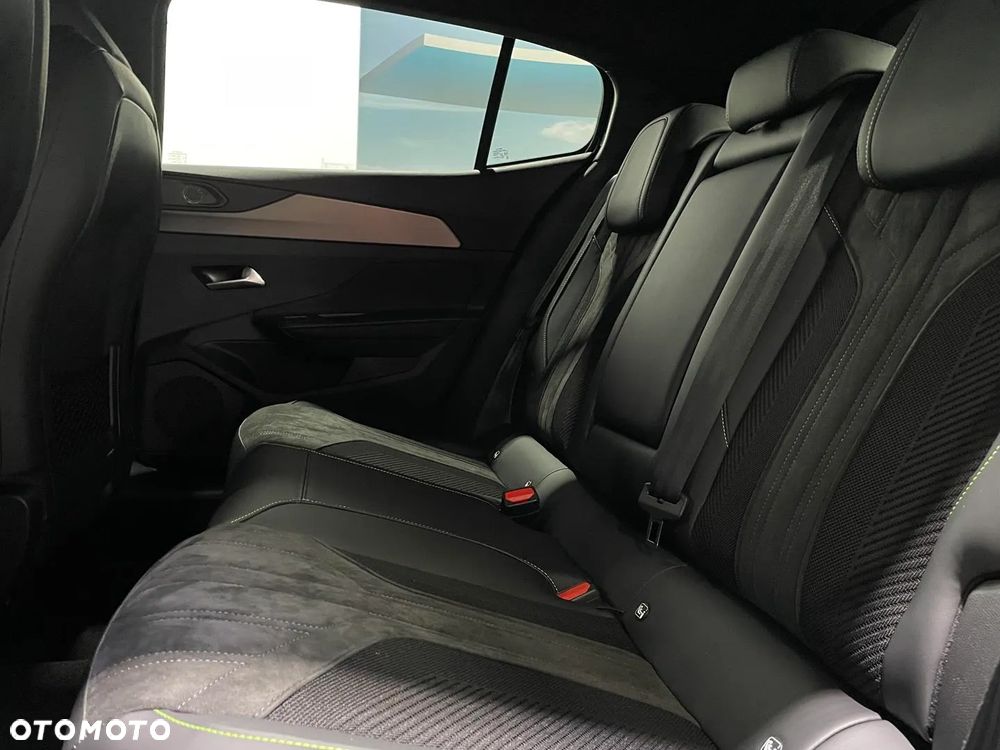 Peugeot 408 1.2 PureTech mHEV GT Exclusive S&S e-DSC6 - 4