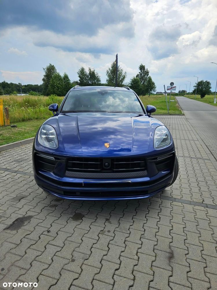 Porsche Macan - 2