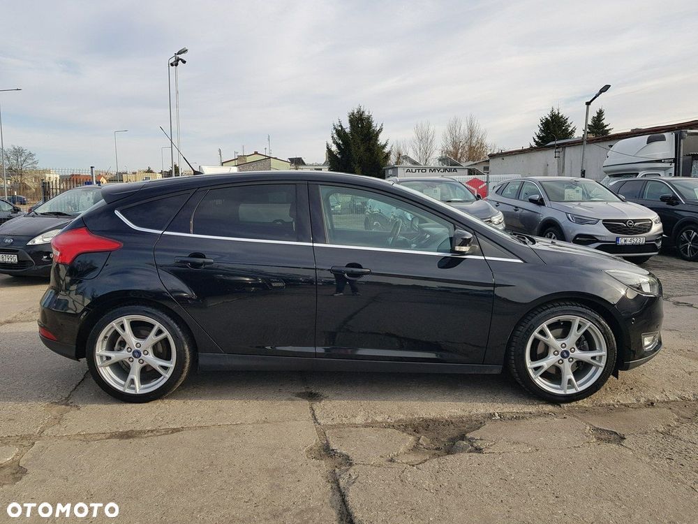 Ford Focus 1.5 EcoBoost STart-Stopp-System TITANIUM - 4