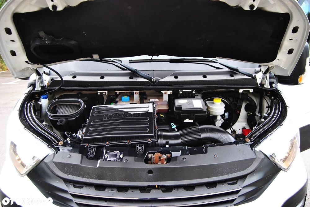 Iveco Daily 35S16 2.3 HPI Oryginał Blacha blaszak średni średniak - 11