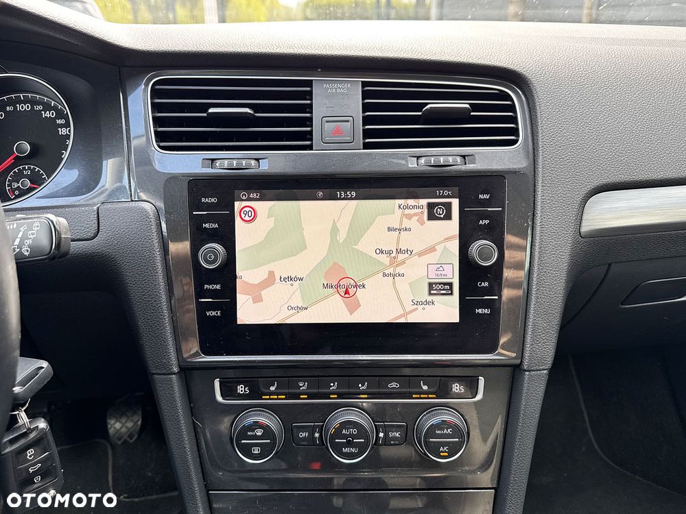 Volkswagen Golf 1.6 TDI SCR Trendline - 26