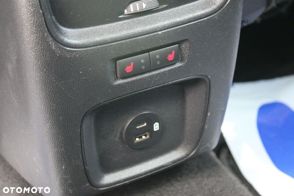 Ford Kuga - 18