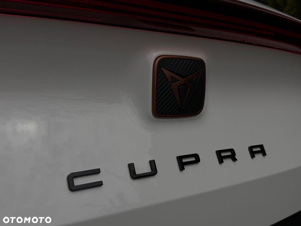 Cupra Formentor 1.4 e-Hybrid DSG Priority - 17
