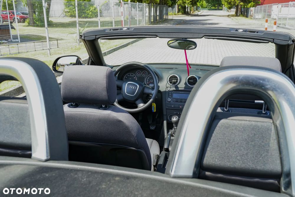 Audi A3 Cabrio 1.6 Ambition - 33