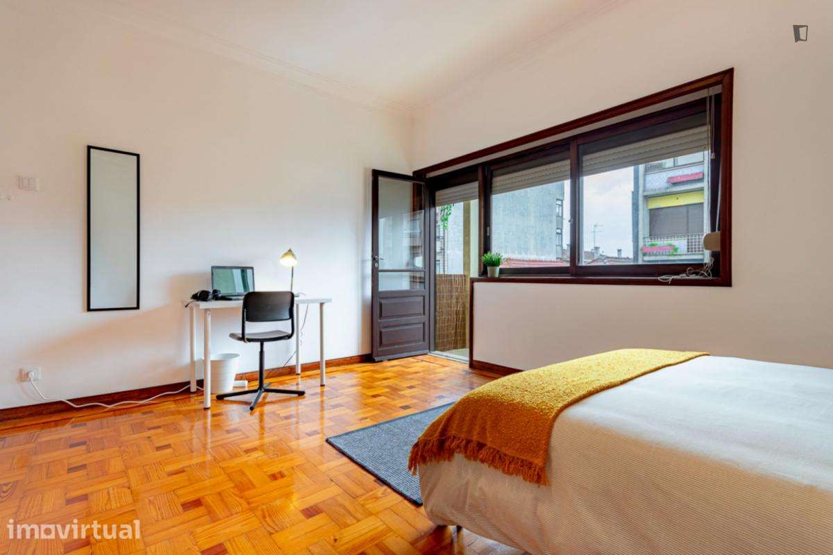 Quarto - localizado em Bonfim Porto - Grande imagem: 3/34