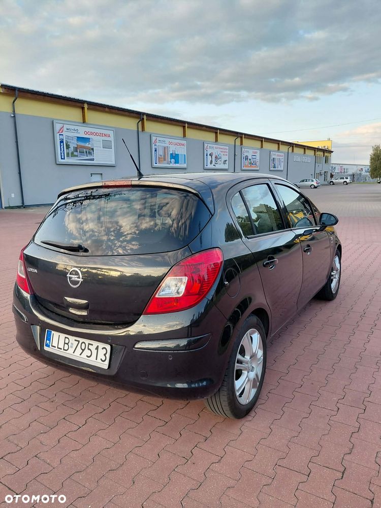 Opel Corsa 1.4 16V Active - 6