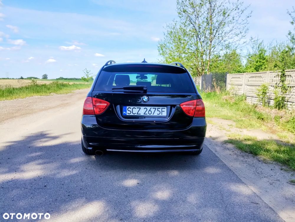 BMW Seria 3 320d - 6