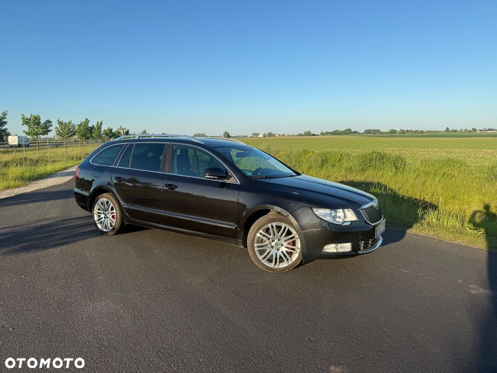 Skoda Superb 2.0 TDI DSG Exclusive - 5