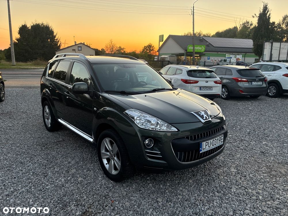 Peugeot 4007 7-Sitzer Sport - 1