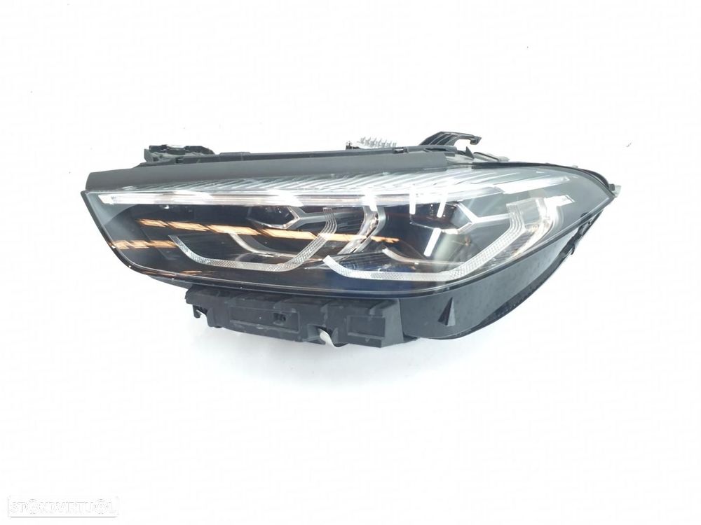 FAROL ESQUERDO BMW SERIE 8 COUPE G15 - 1