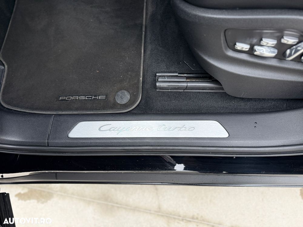 Porsche Cayenne Coupe - 13