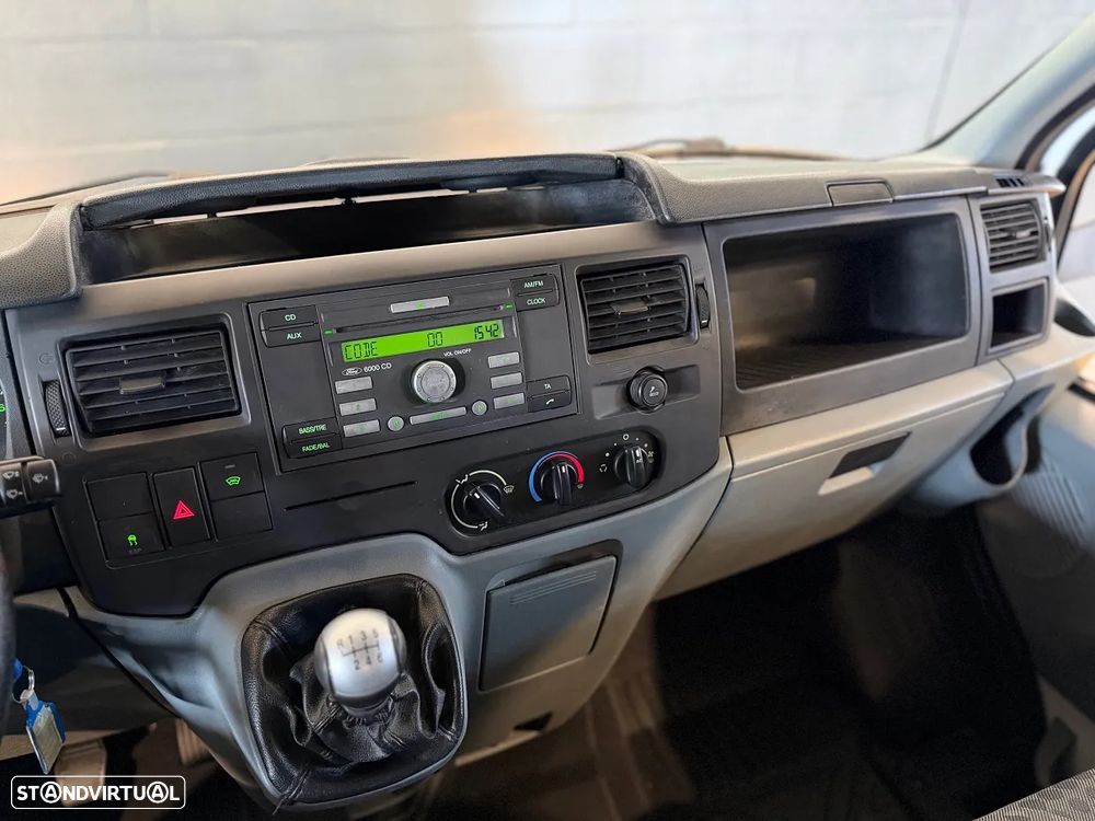 Ford Transit 2.4 TDCi 350 CD 7L TriBasculante - 17