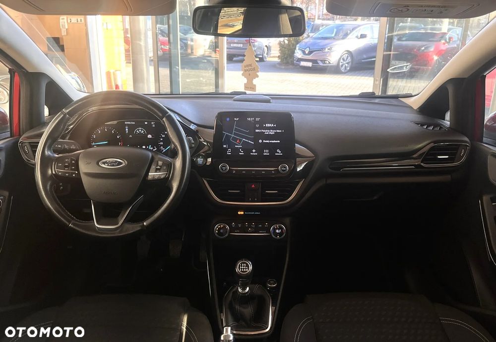 Ford Fiesta 1.0 EcoBoost S&S TITANIUM - 9