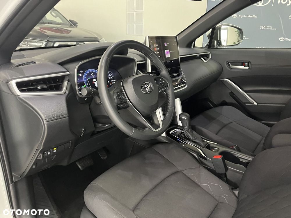 Toyota Corolla Cross - 7