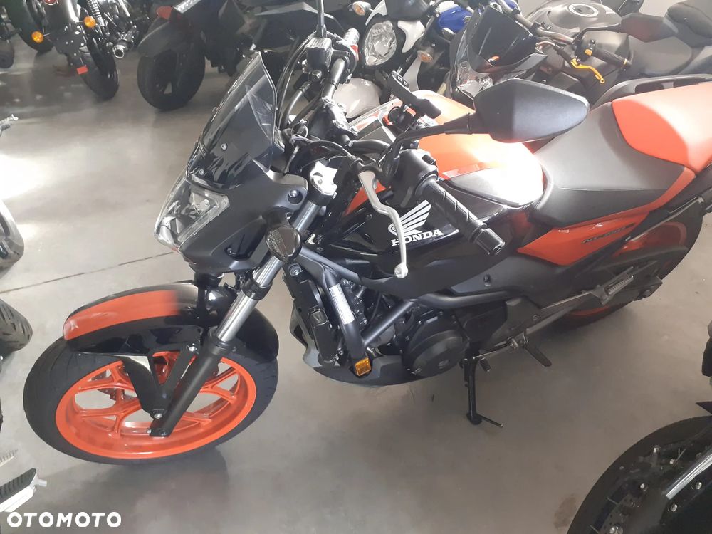 Honda NC - 8