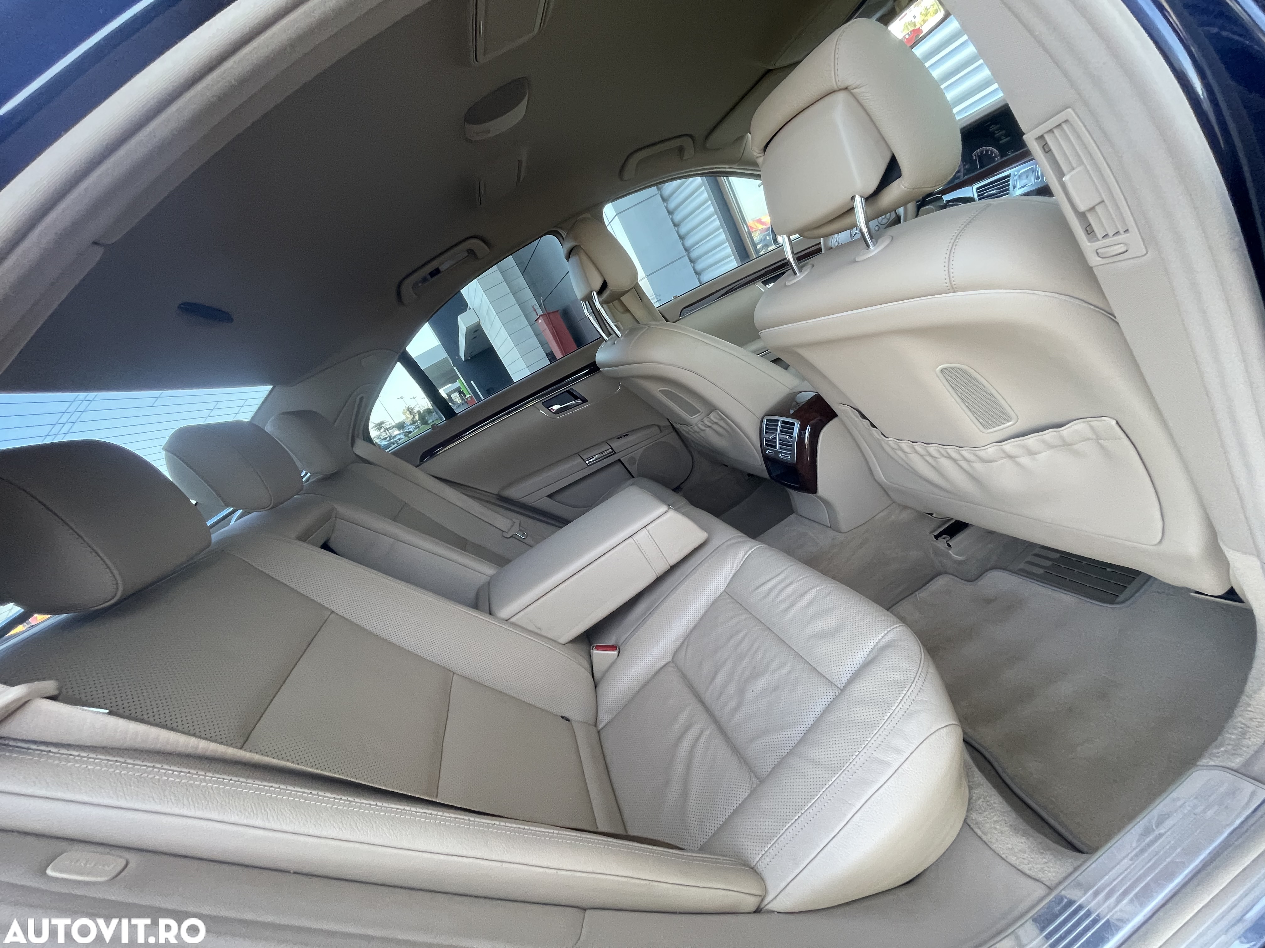 Mercedes-Benz S - 7