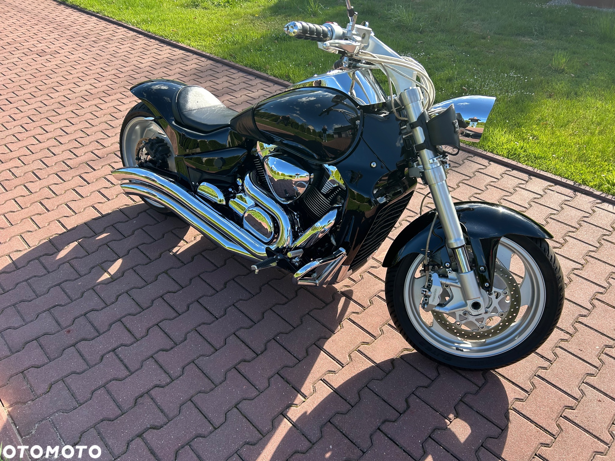 Suzuki Intruder - 26