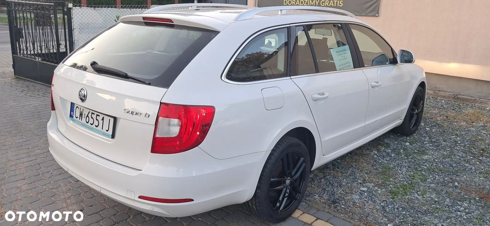 Skoda Superb 2.0 TDI Comfort - 20
