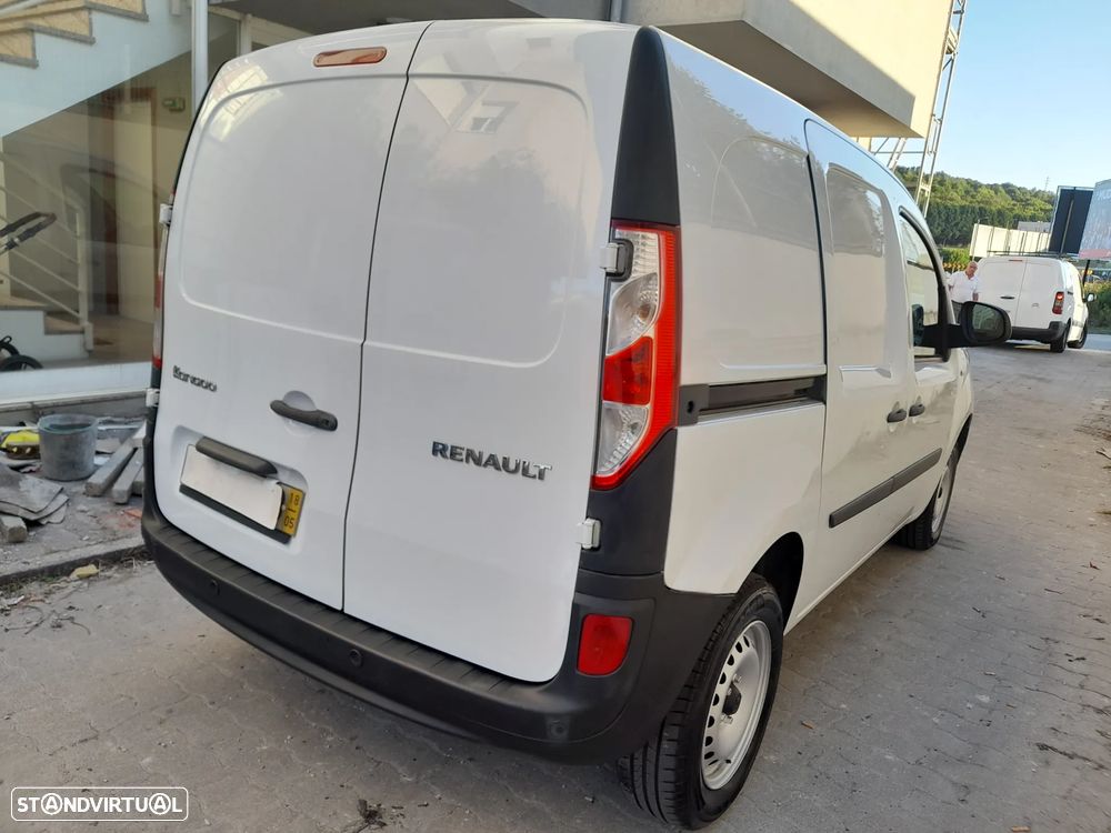 Renault Kangoo 1.5 Dci A/C 3Lugares Nacional - 6
