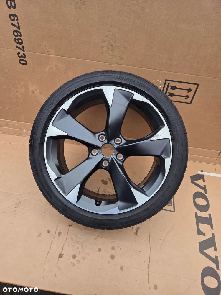 Felga aluminiowa z oponą Seat Cupra Leon IV 4 18 Cali 7.5Jx18H2 ET 46 5FA601025H 225/40R18 92 Y Bridgestone Turanza T005 0224 2024 Rok - 3