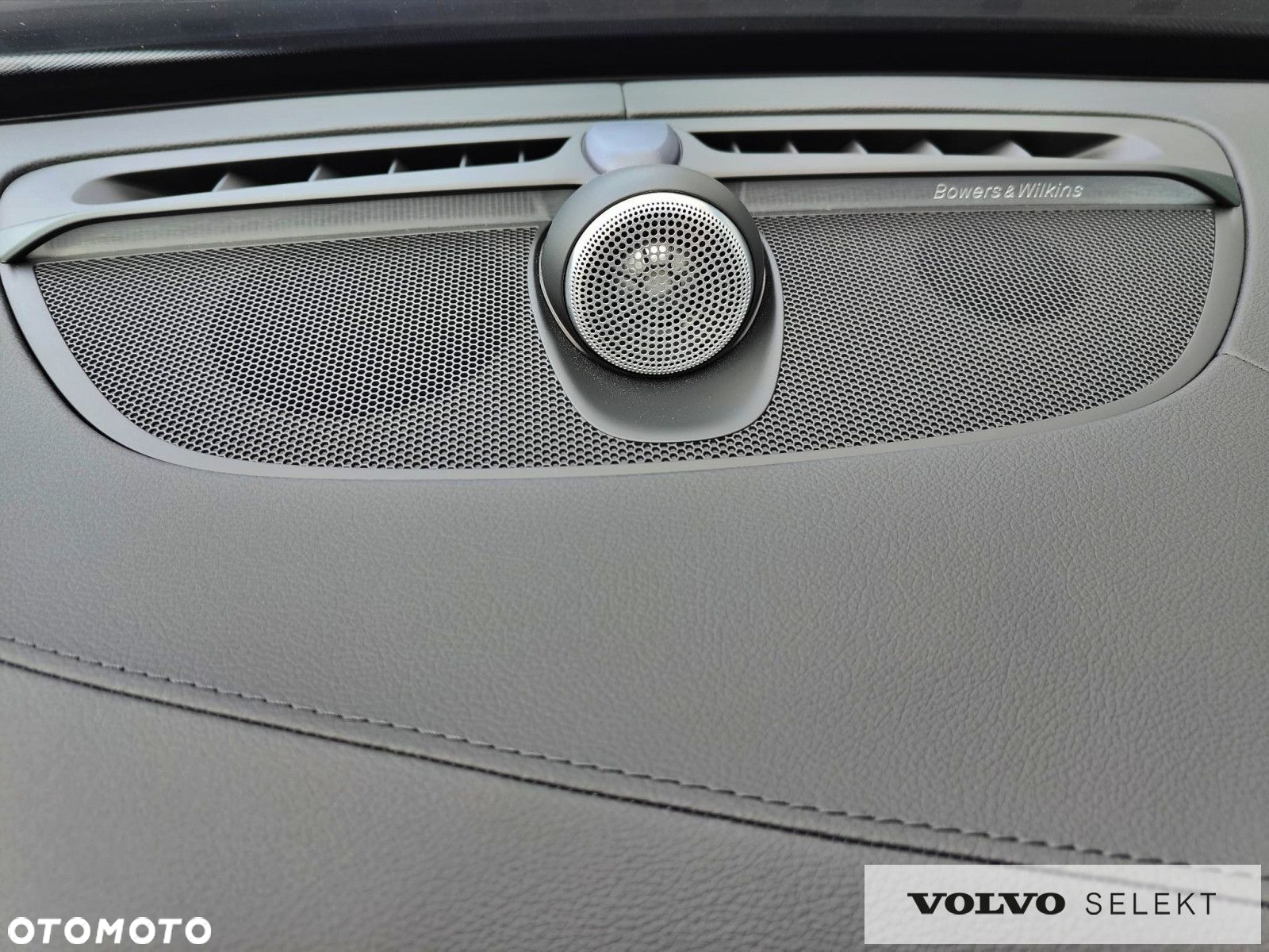 Volvo XC 90 - 32