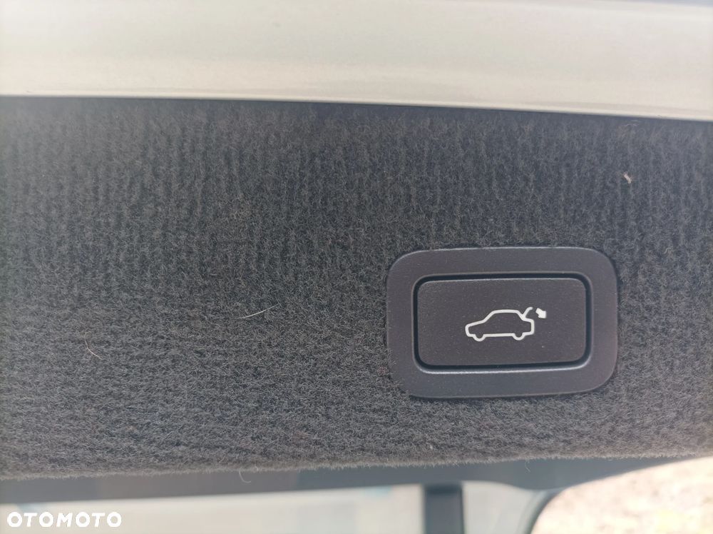 Volvo V70 2.0D Momentum - 7