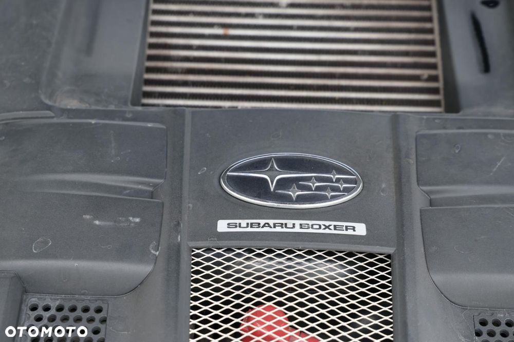 Subaru Legacy - 36