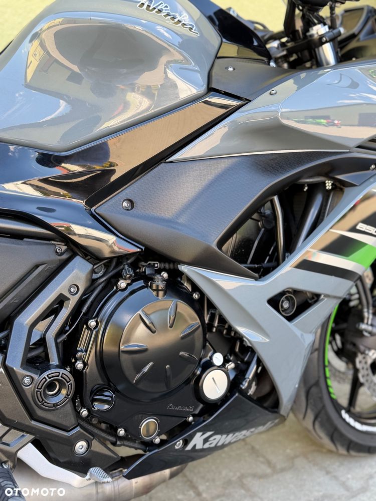 Kawasaki Ninja - 15