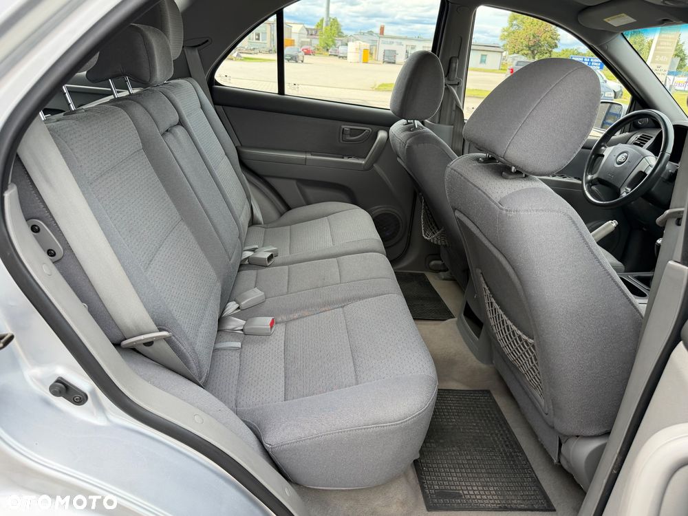 Kia Sorento 2.5 CRDi EX - 27