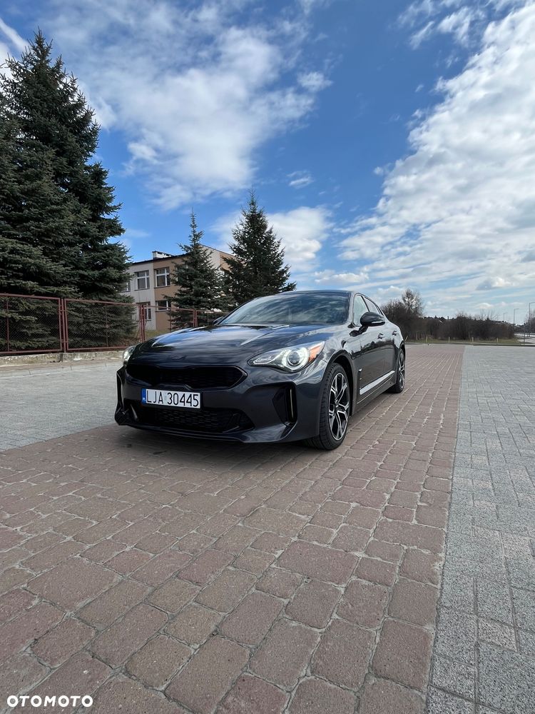 Kia Stinger 2.0 T-GDI GT Line - 17